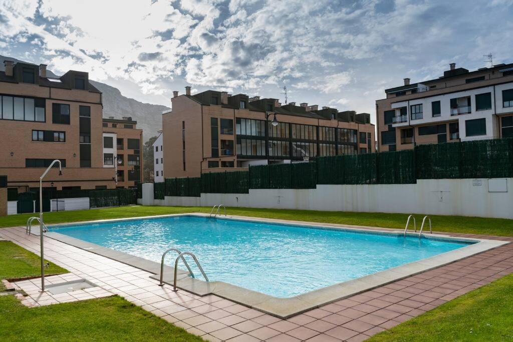La Figar,Apartamento Con Piscina, Playa A 3Km Vut-4390-As Llanes Ngoại thất bức ảnh